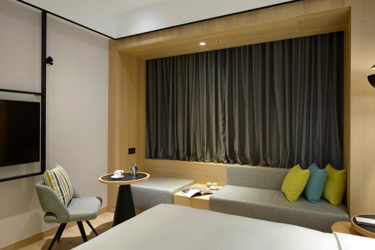Evergreen Palace Hotel Chiayi Taibao ภายนอก รูปภาพ